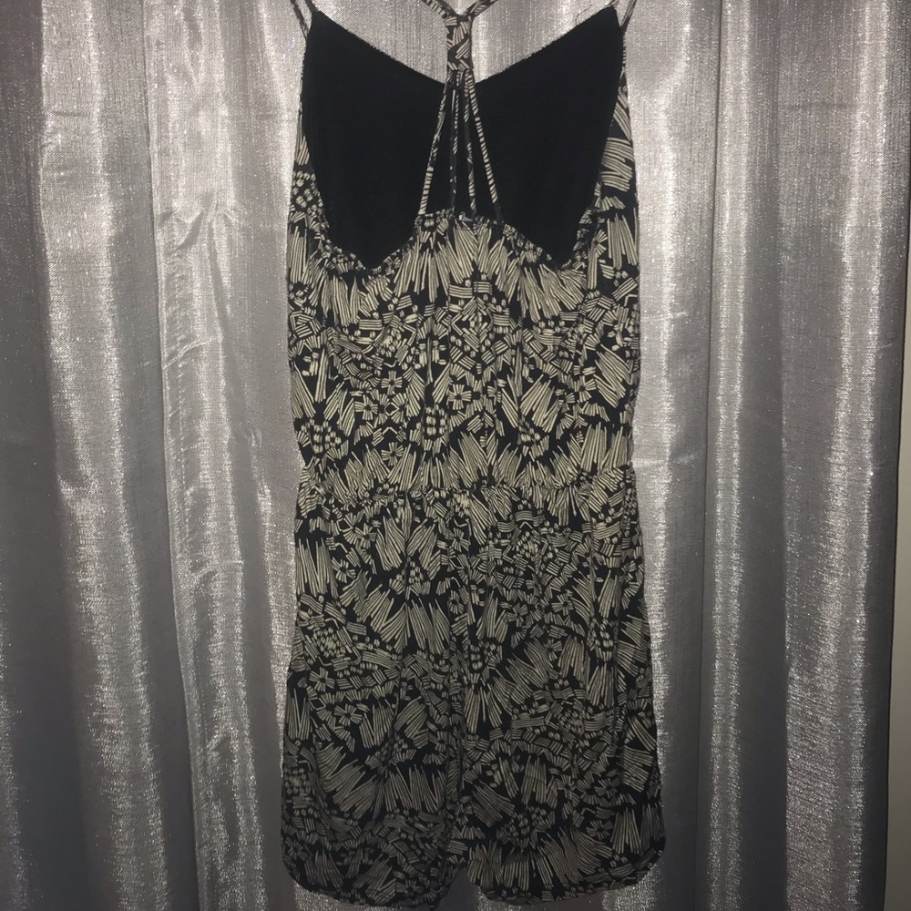 Romper - Picture 2 of 2
